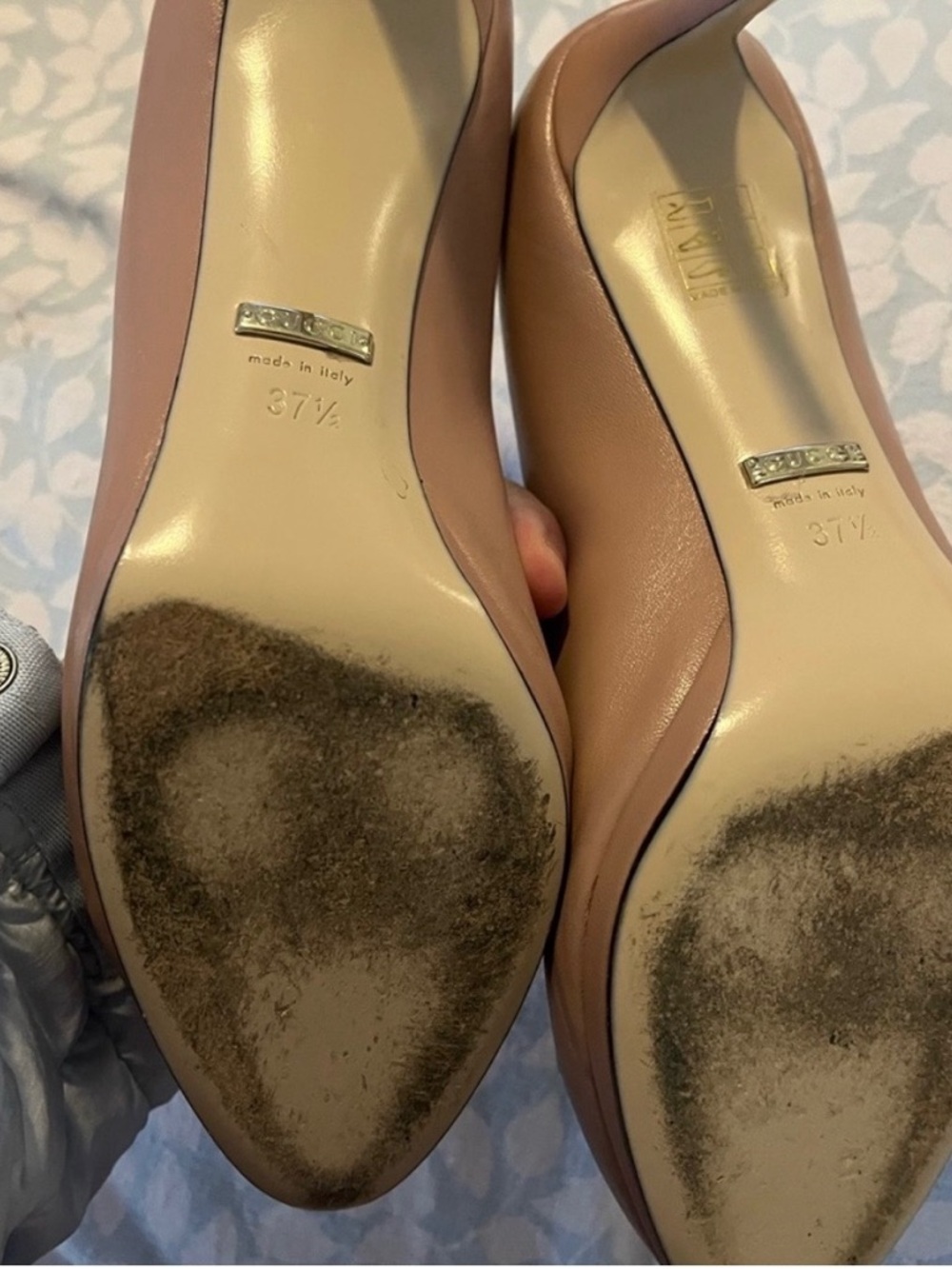 Gucci Taupe Leather Horsebit Pumps - Picture 5 of 5